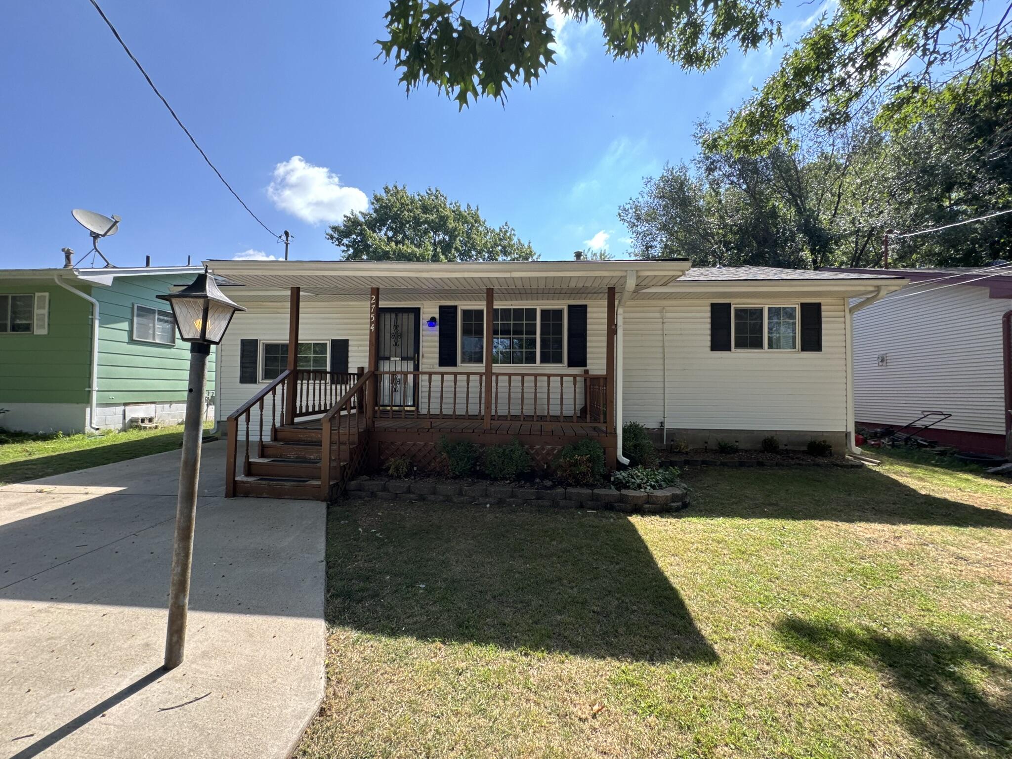 2754 N Pierce Avenue, Springfield MO 65803