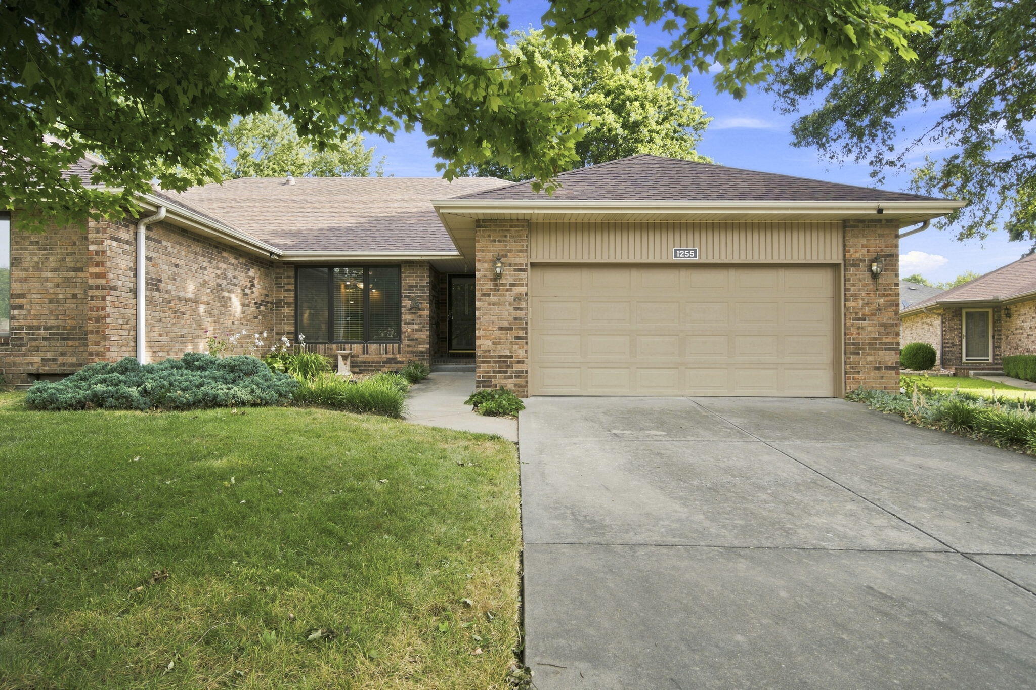 1255 E Lafayette Court, Springfield MO 65804