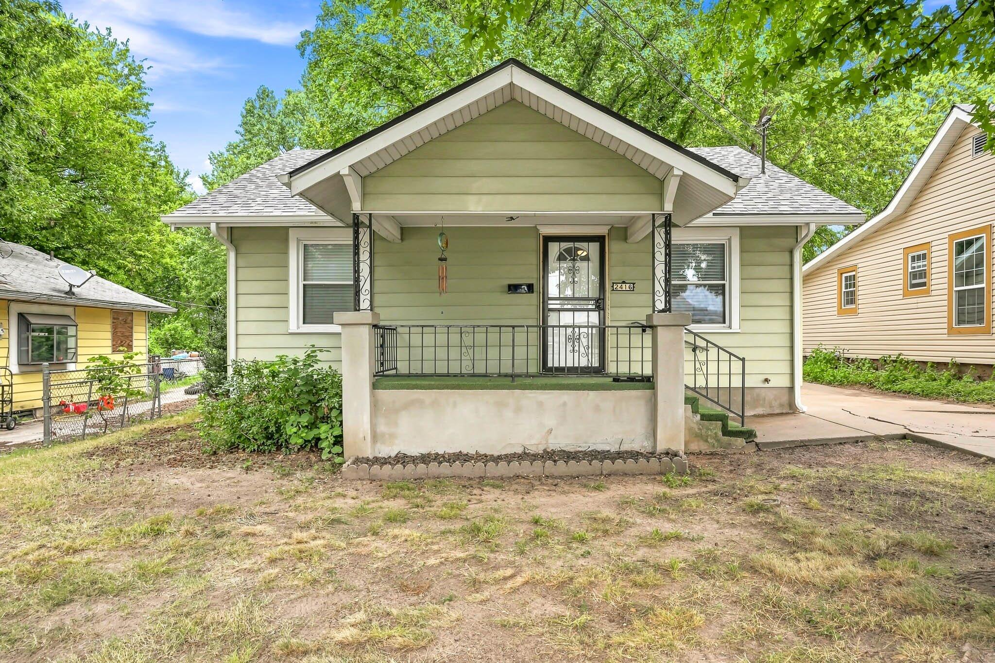 2416 N Main Avenue, Springfield MO 65803
