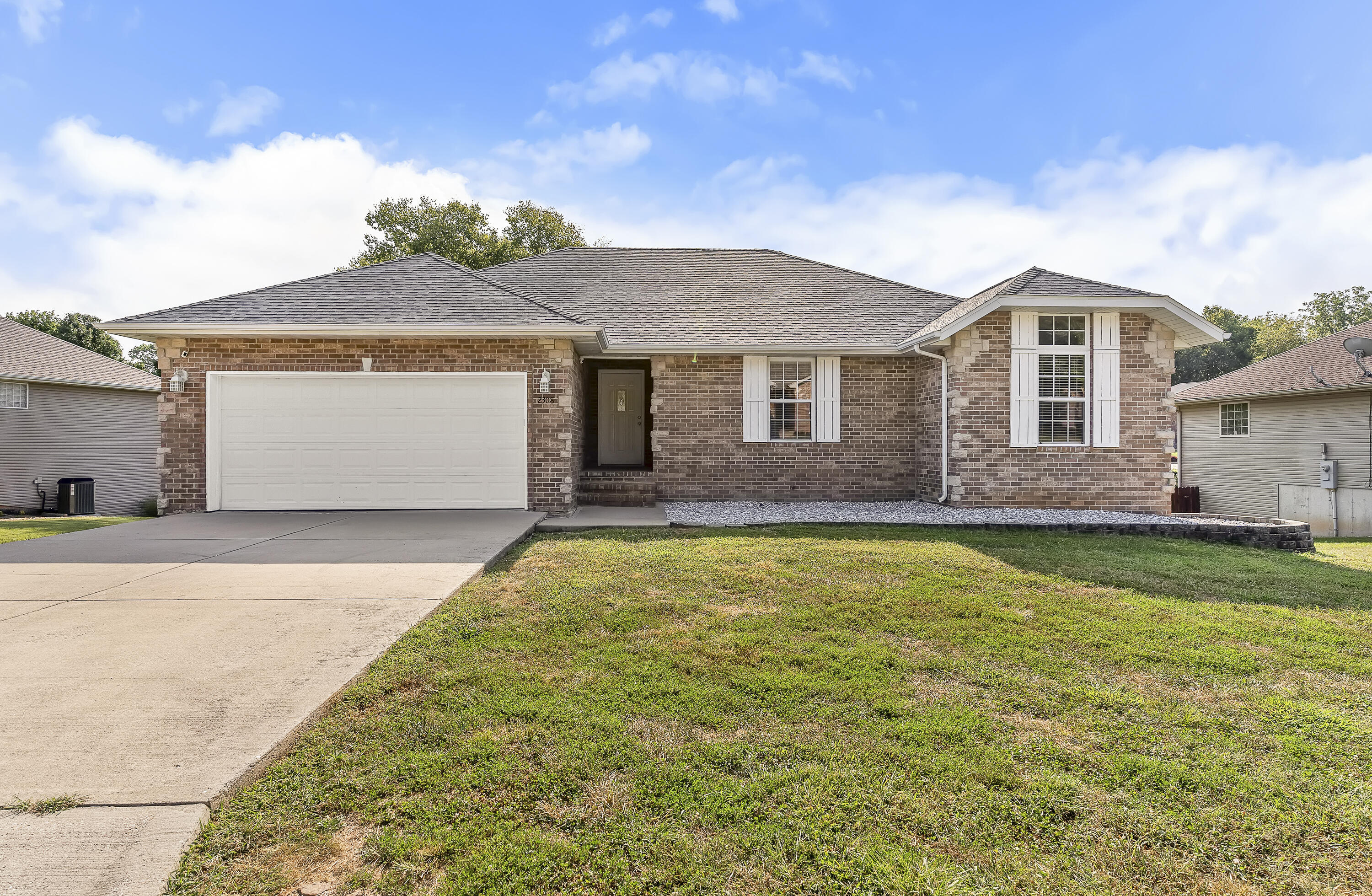 2308 S 13th Street, Ozark MO 65721
