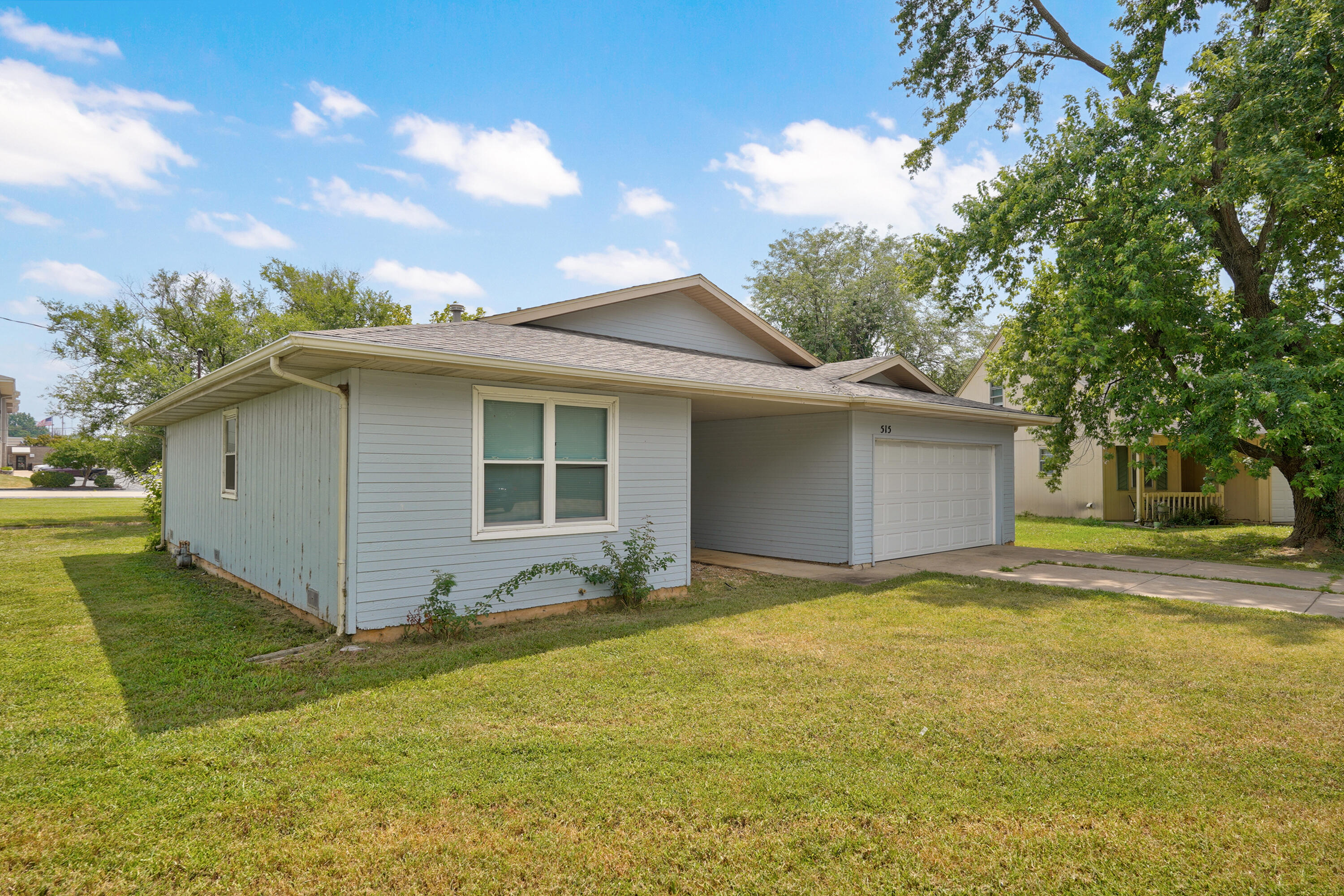 515 W Edgewood Street, Springfield MO 65807
