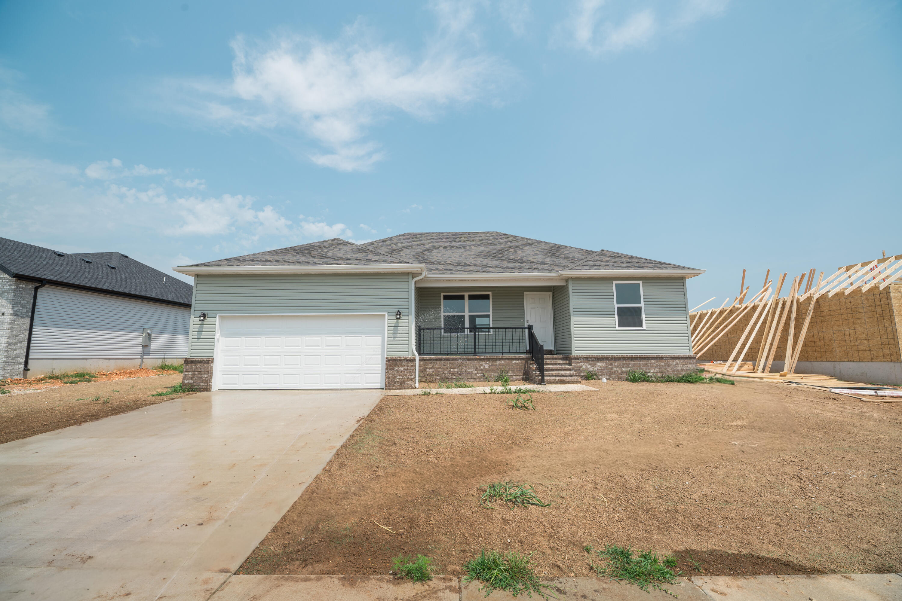 1217 E Macon Street, Republic MO 65738