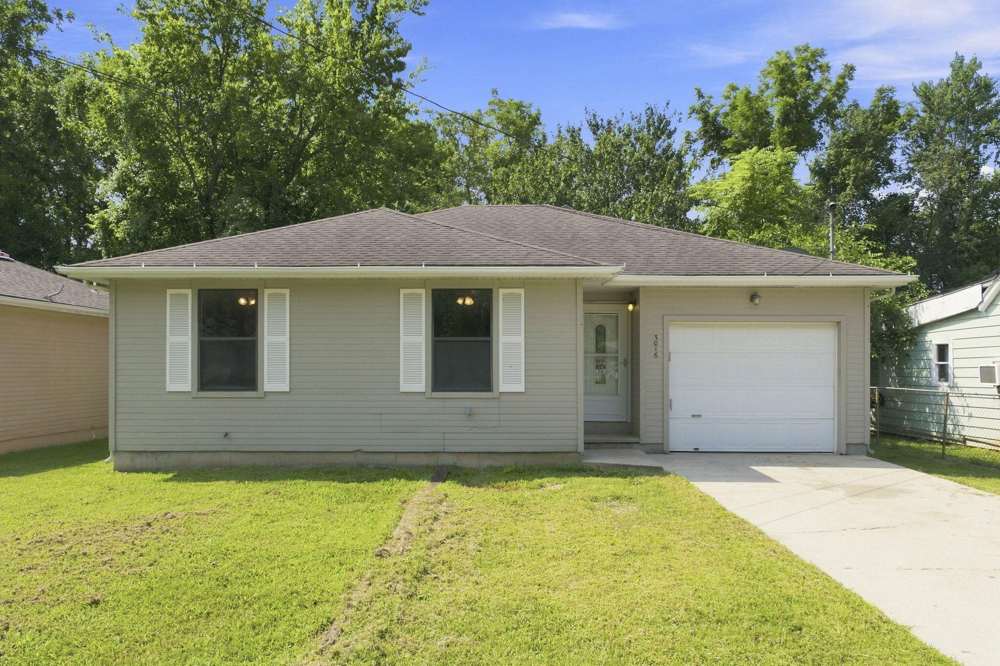 3016 W Hovey Street, Springfield MO 65802