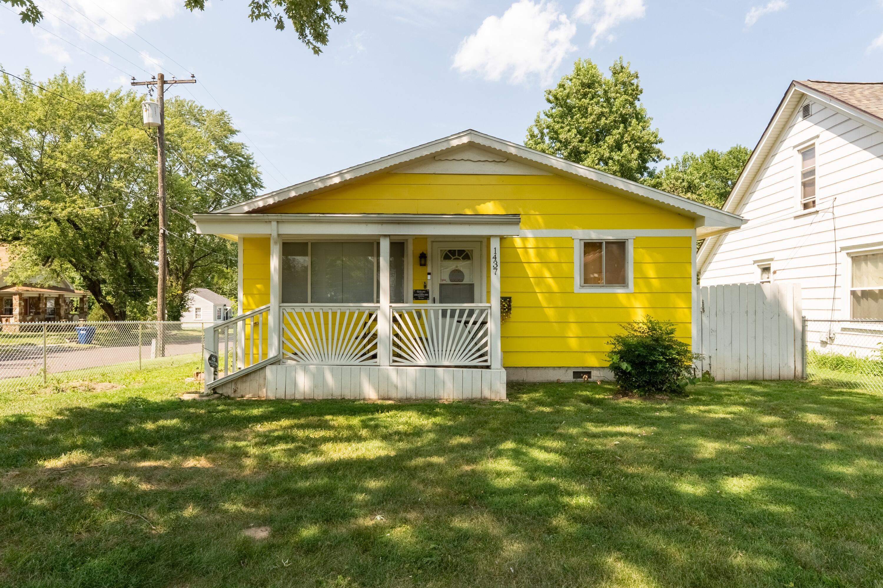 1437 W Central Street, Springfield MO 65802