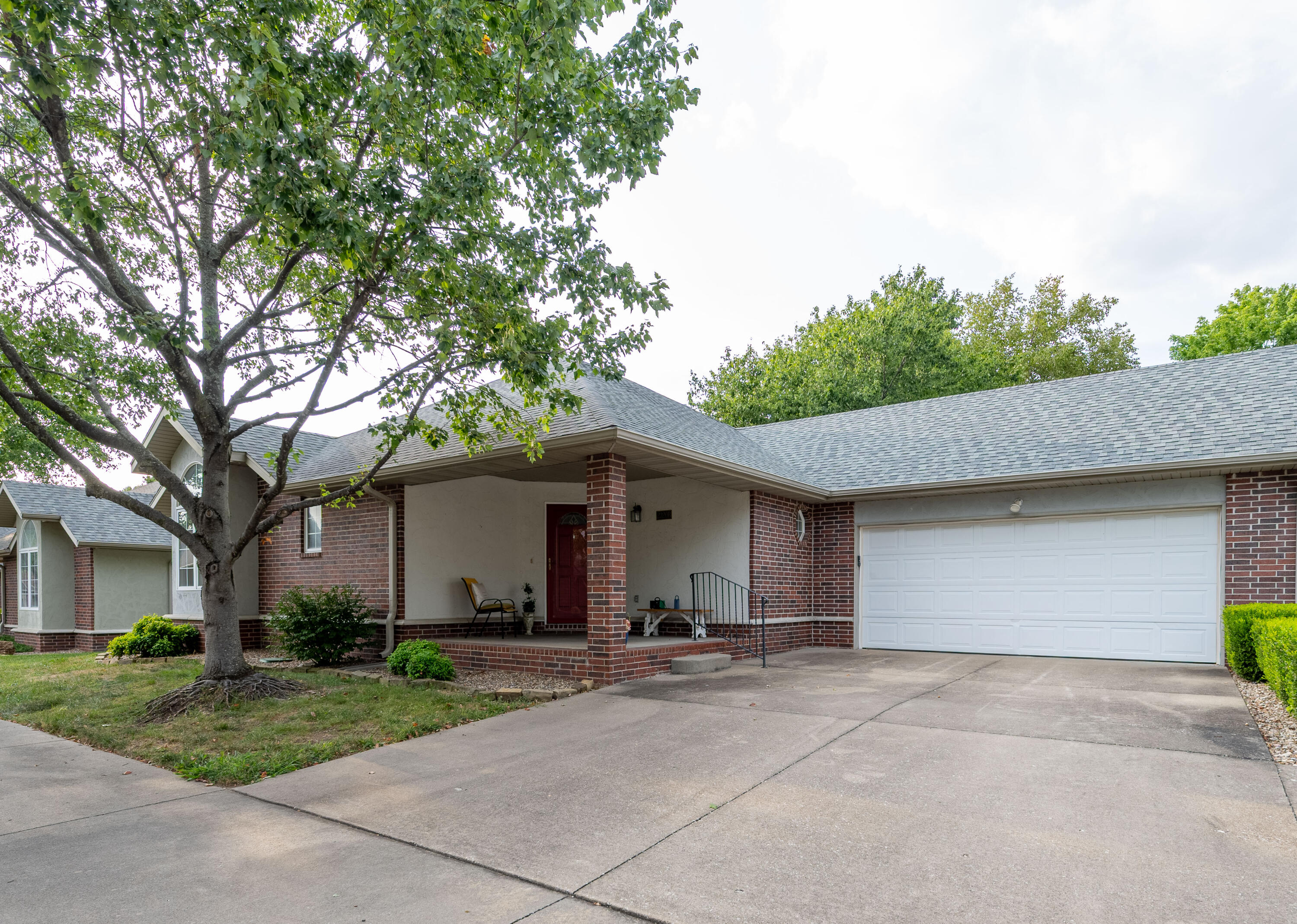 2320 W Westview Street Unit Unit B, Springfield MO 65807
