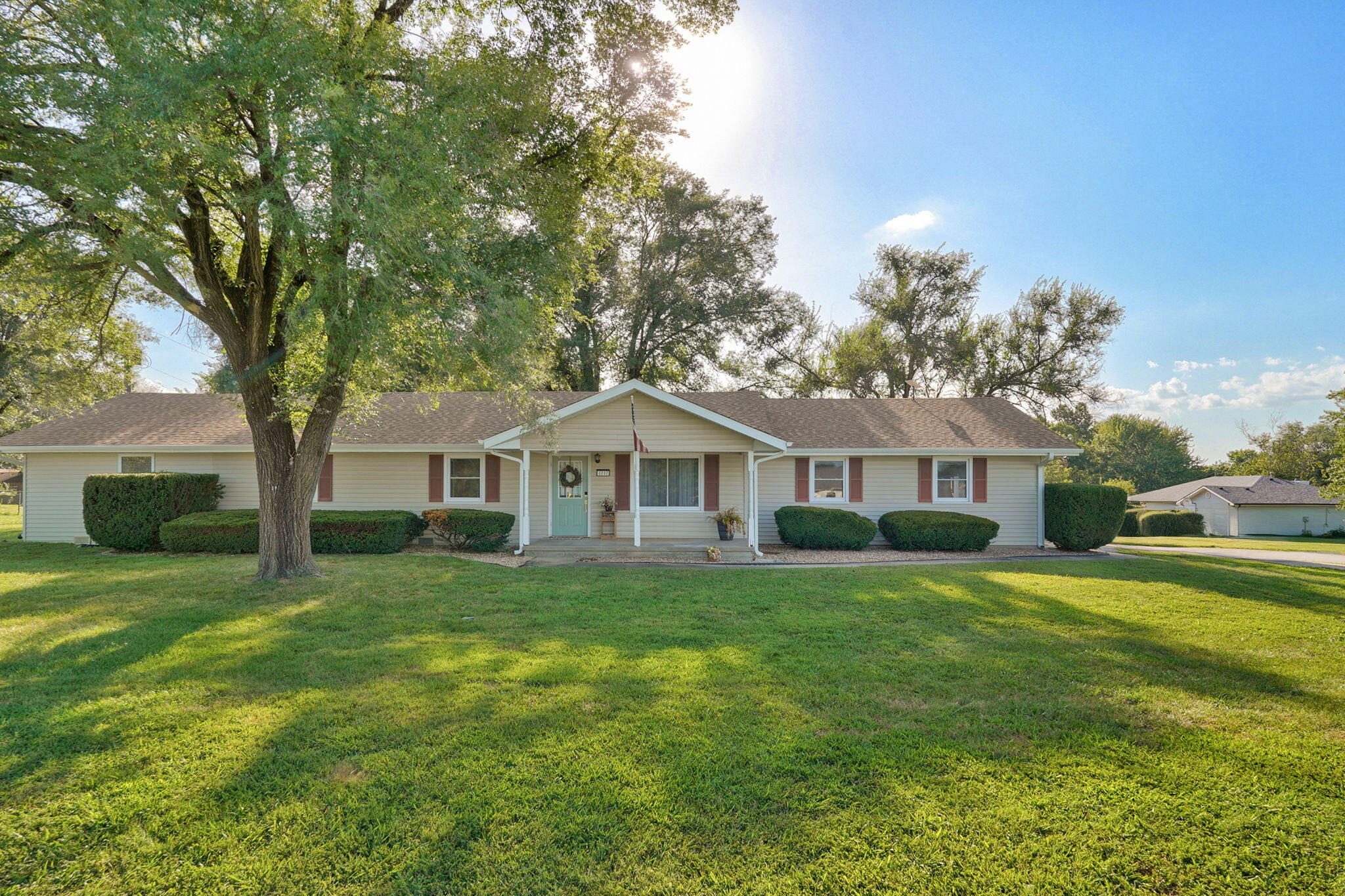 1717 N State Highway Cc, Nixa MO 65714