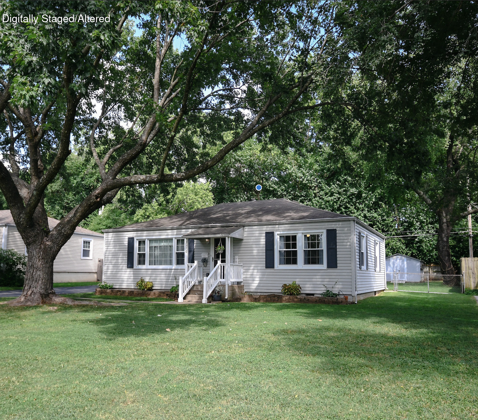 2370 S Luster Avenue, Springfield MO 65804
