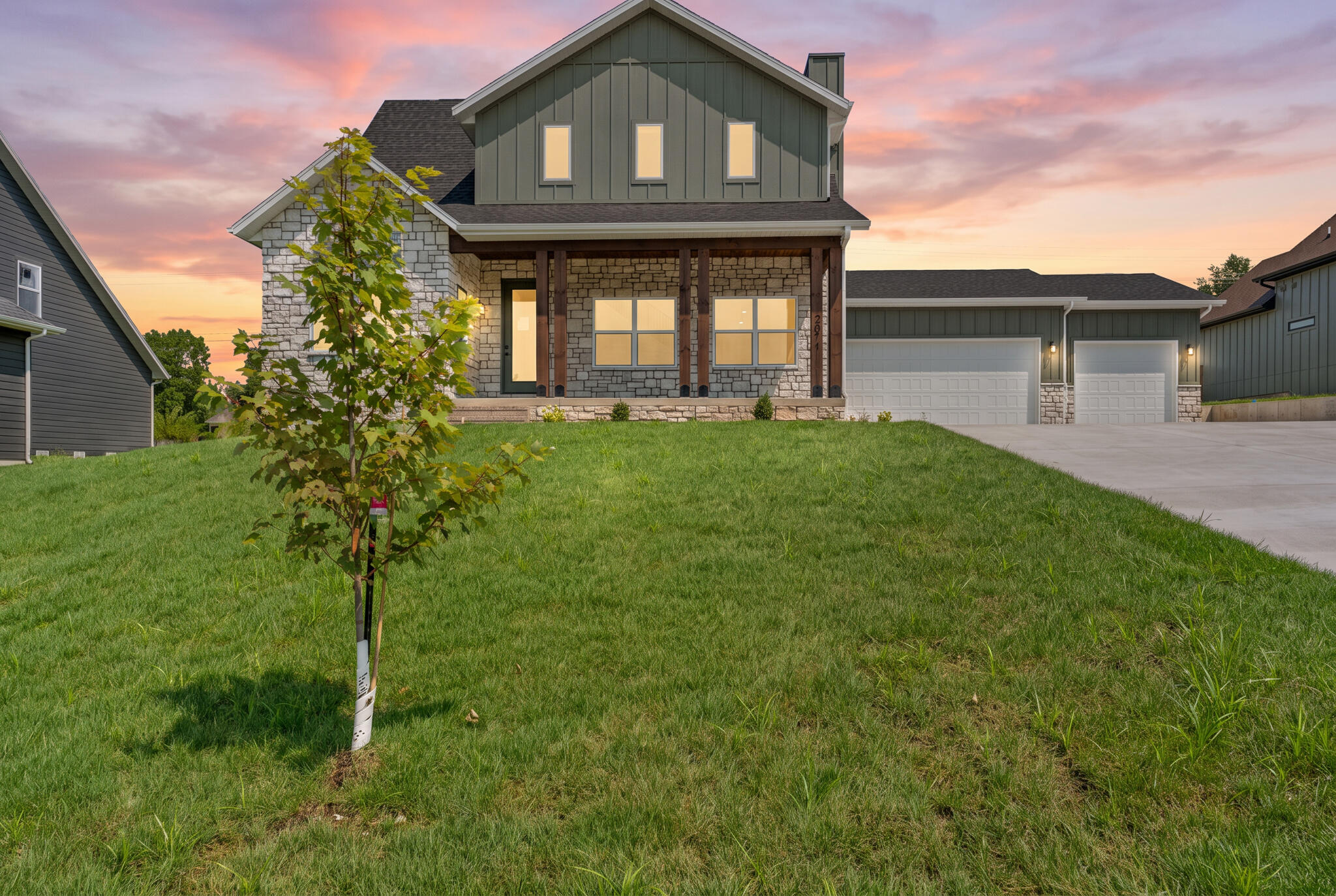 2071 E Will Street, Republic MO 65738