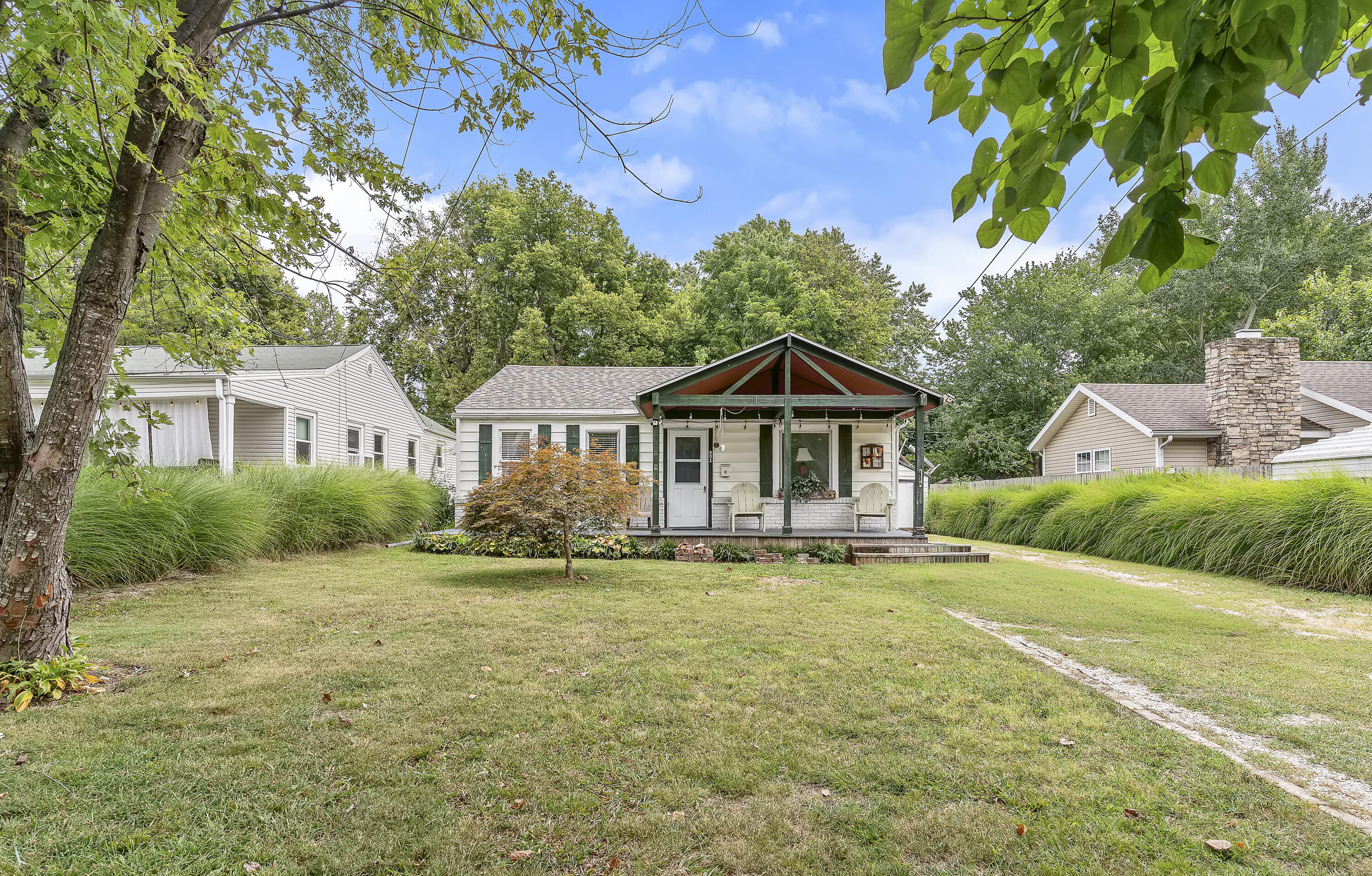 902 S Rogers Avenue, Springfield MO 65804