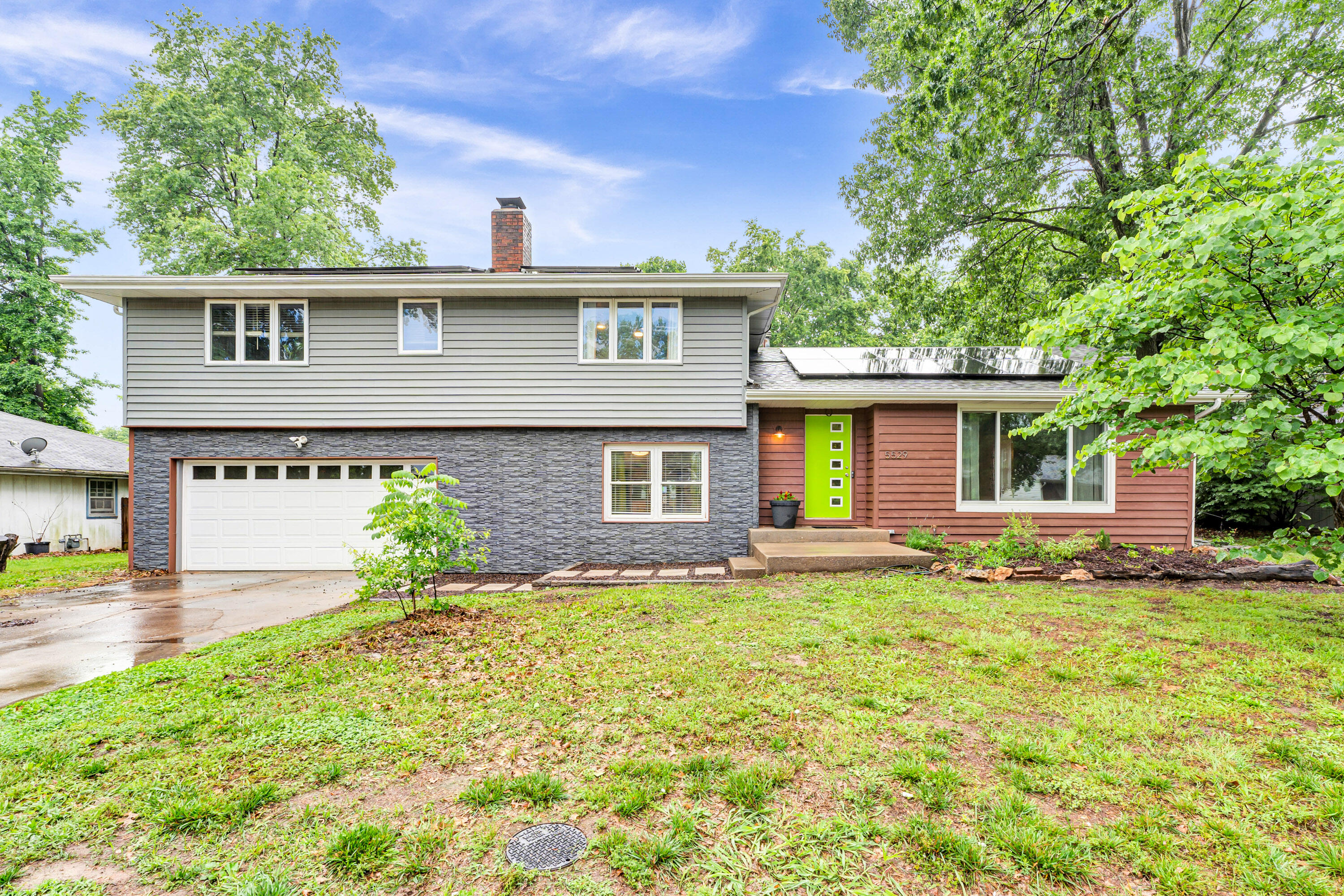 5529 S Dollison Avenue, Springfield MO 65810