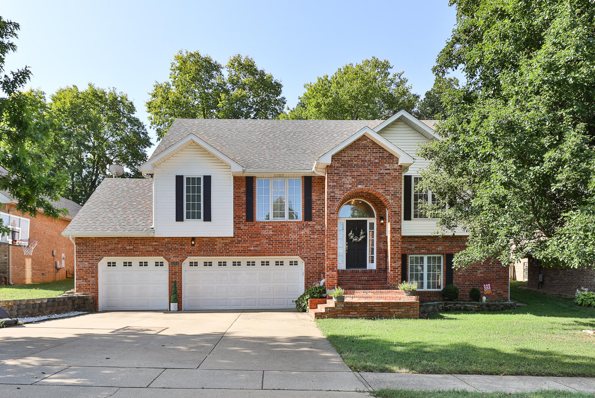 648 E Lakewood Place, Springfield MO 65810