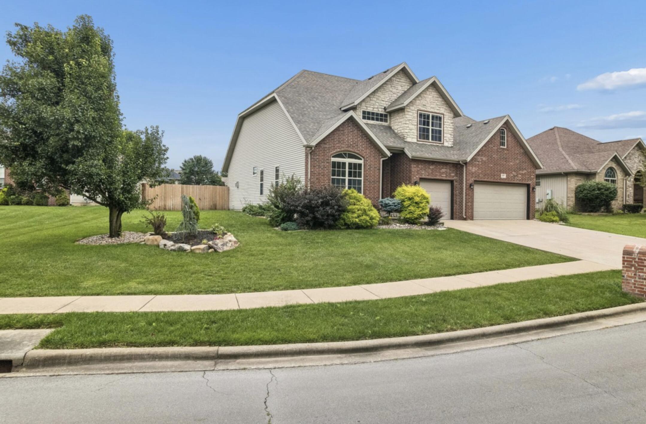 653 Greer Avenue, Nixa MO 65714