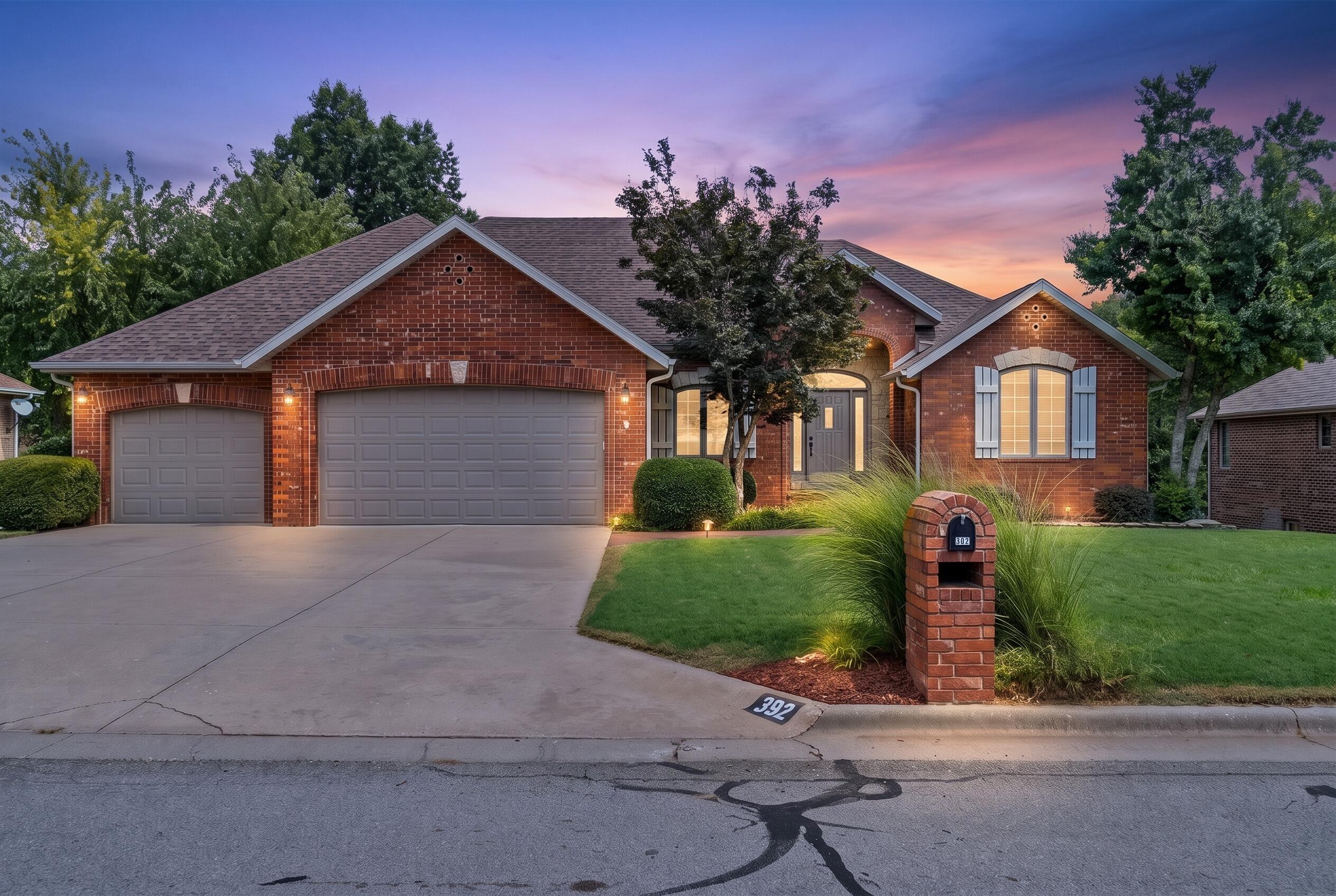 392 N Niangua Drive, Nixa MO 65714