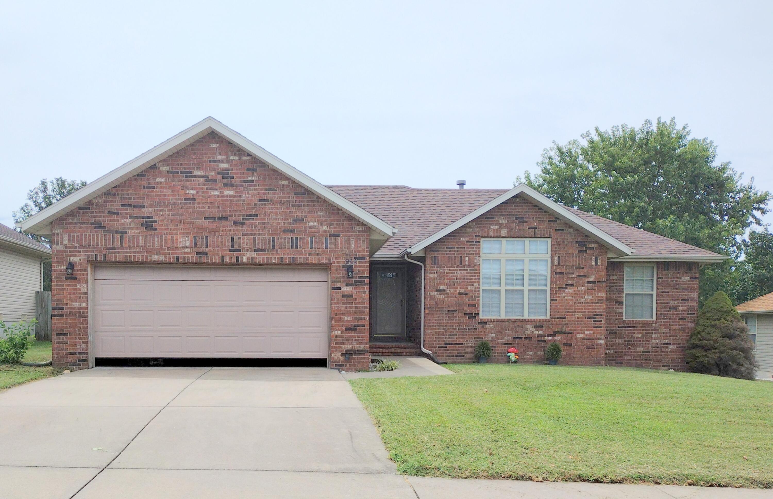 988 W Pembrook Avenue, Nixa MO 65714