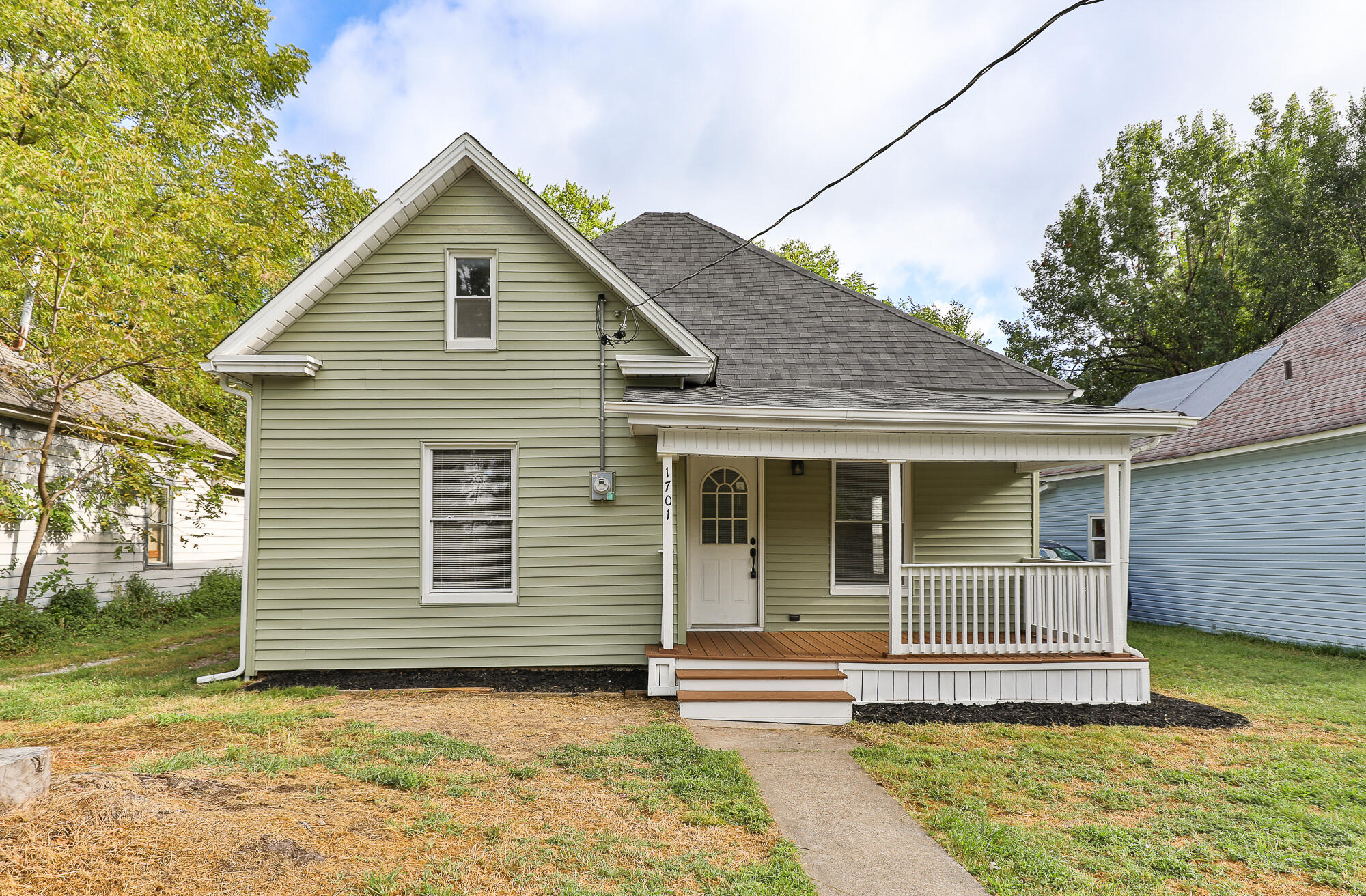 1701 W Lee Street, Springfield MO 65803