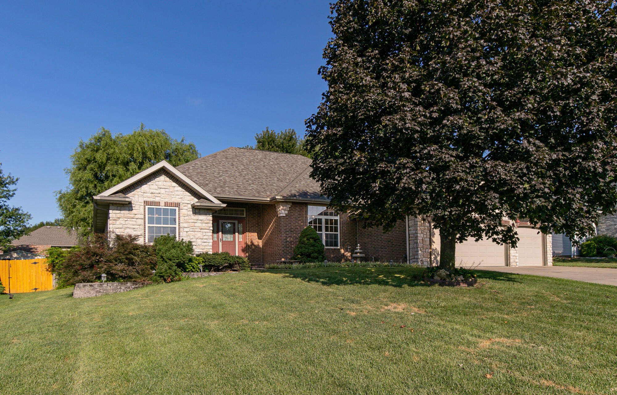3749 N Nias Avenue, Springfield MO 65803