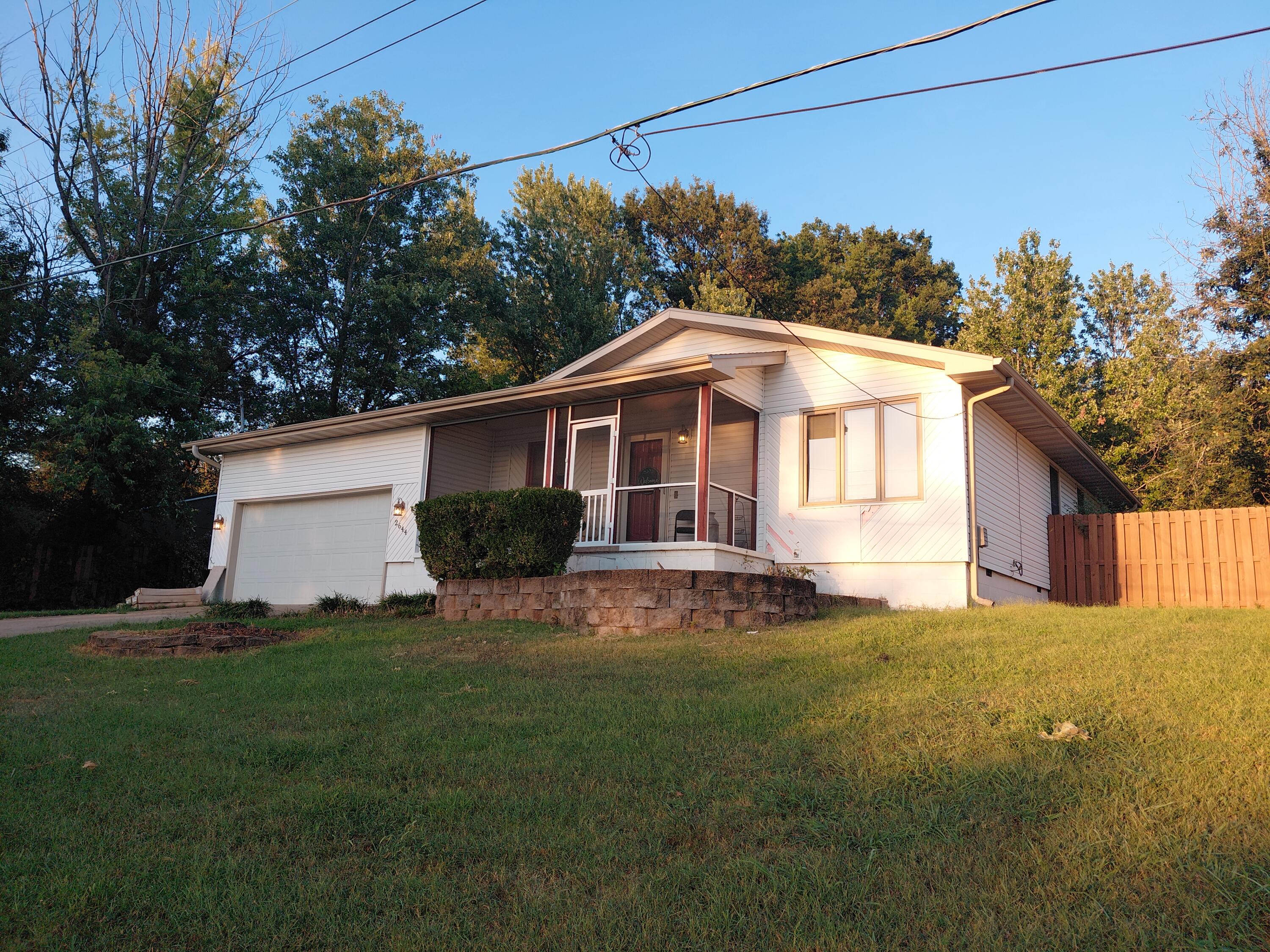 2644 N Marion Avenue, Springfield MO 65803
