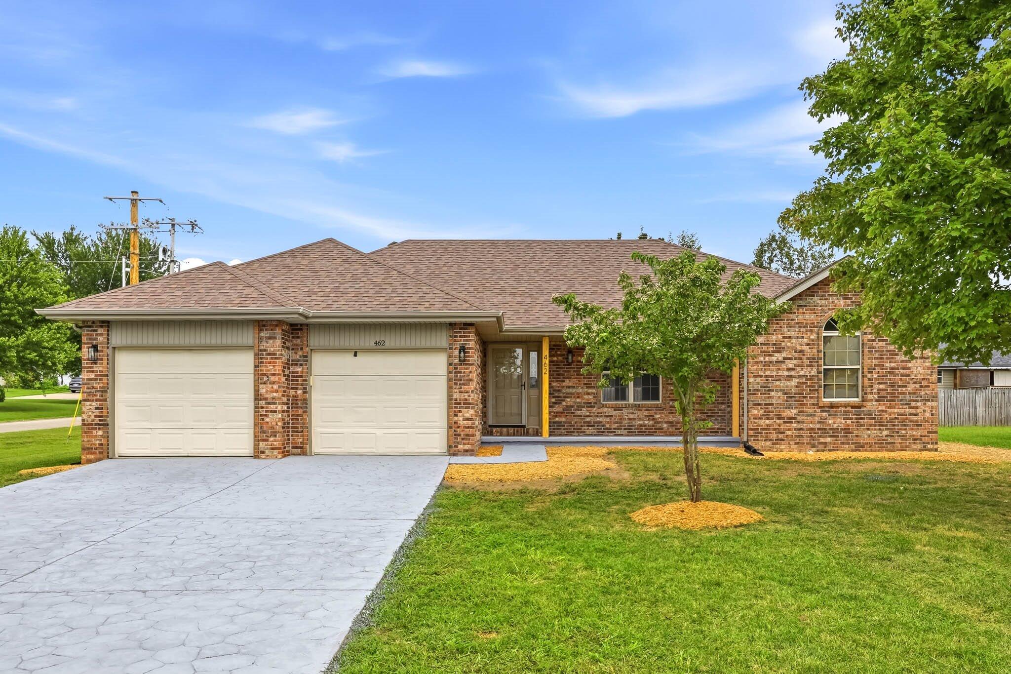 462 Waterwheel Avenue, Sparta MO 65753