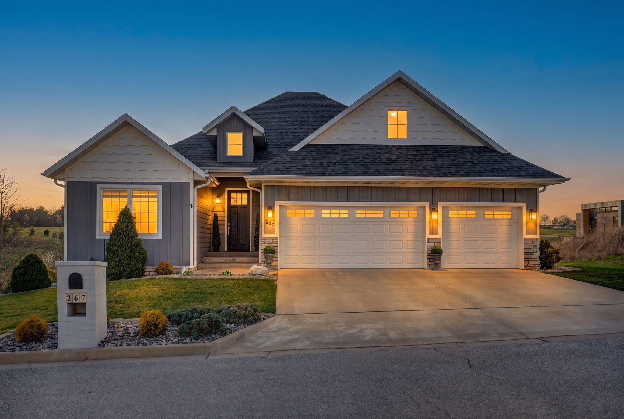 267 S Pebble Beach Avenue, Springfield MO 65802