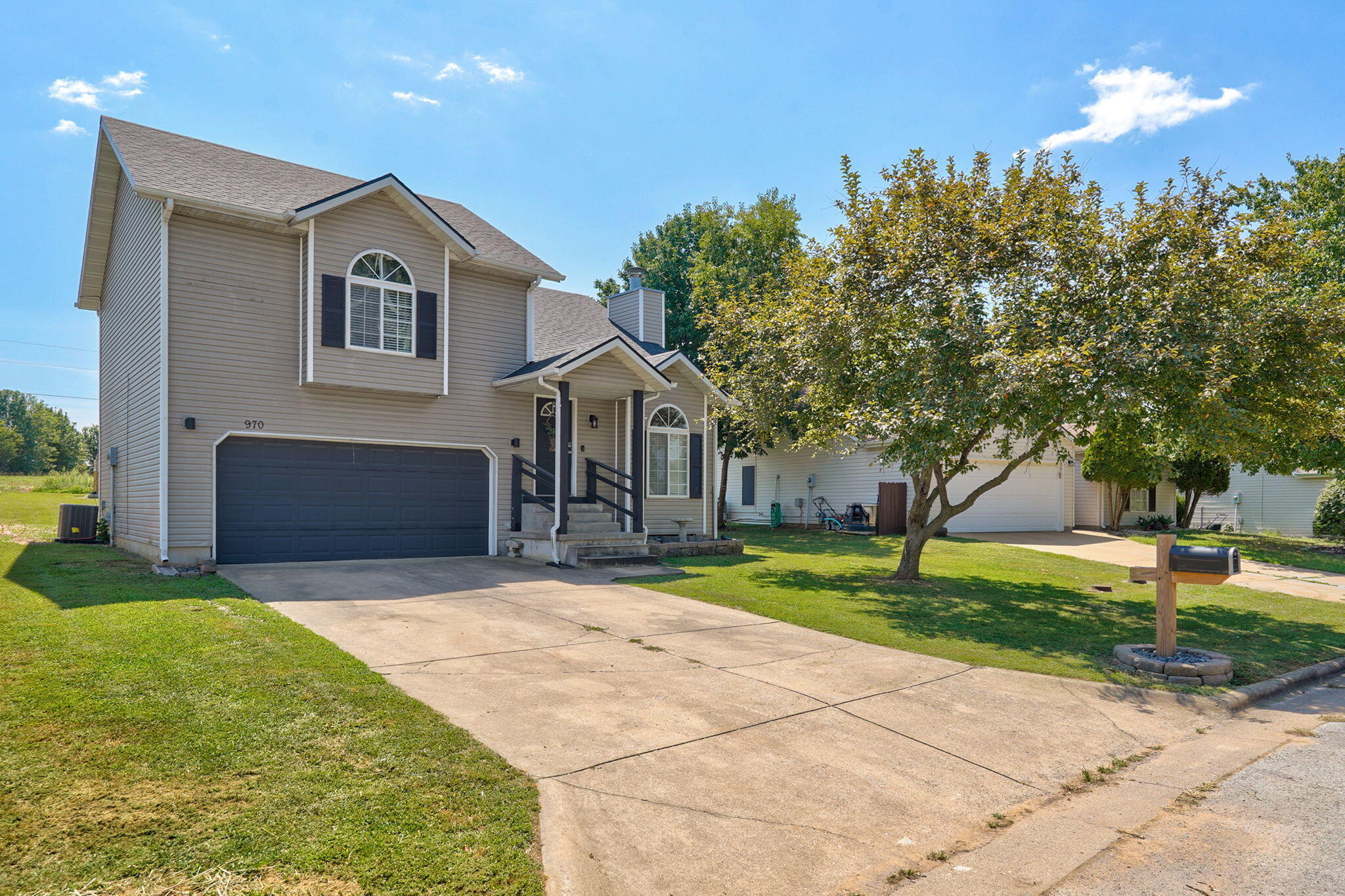 970 W Birch Street, Nixa MO 65714
