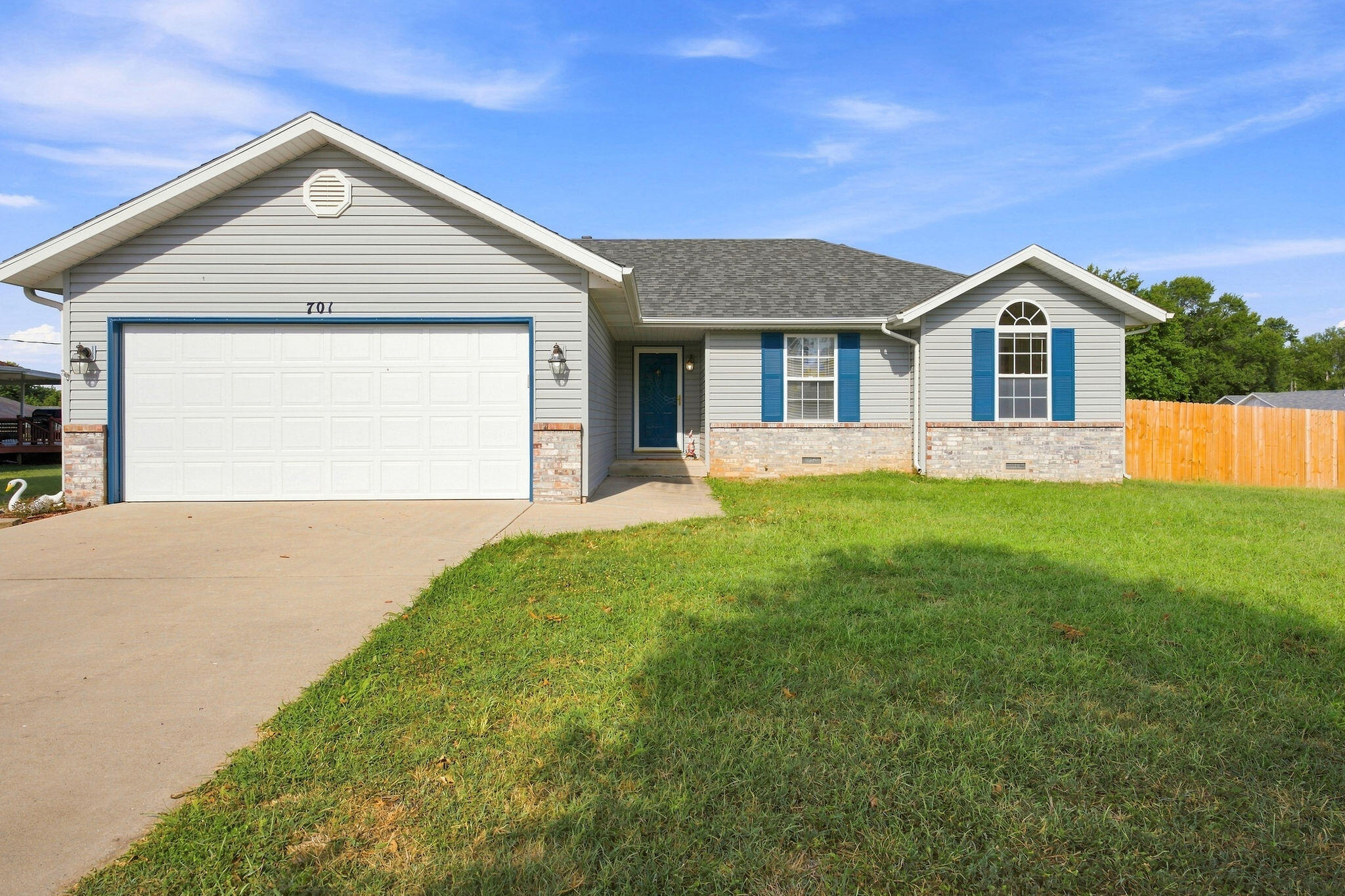 701 Darin Lane, Willard MO 65781