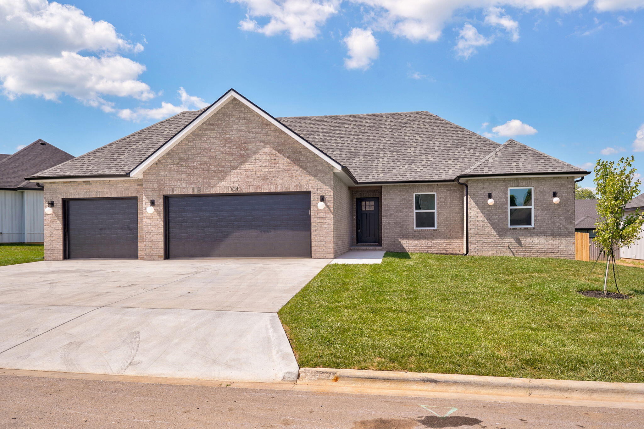 3041 E Heritage Street, Republic MO 65738