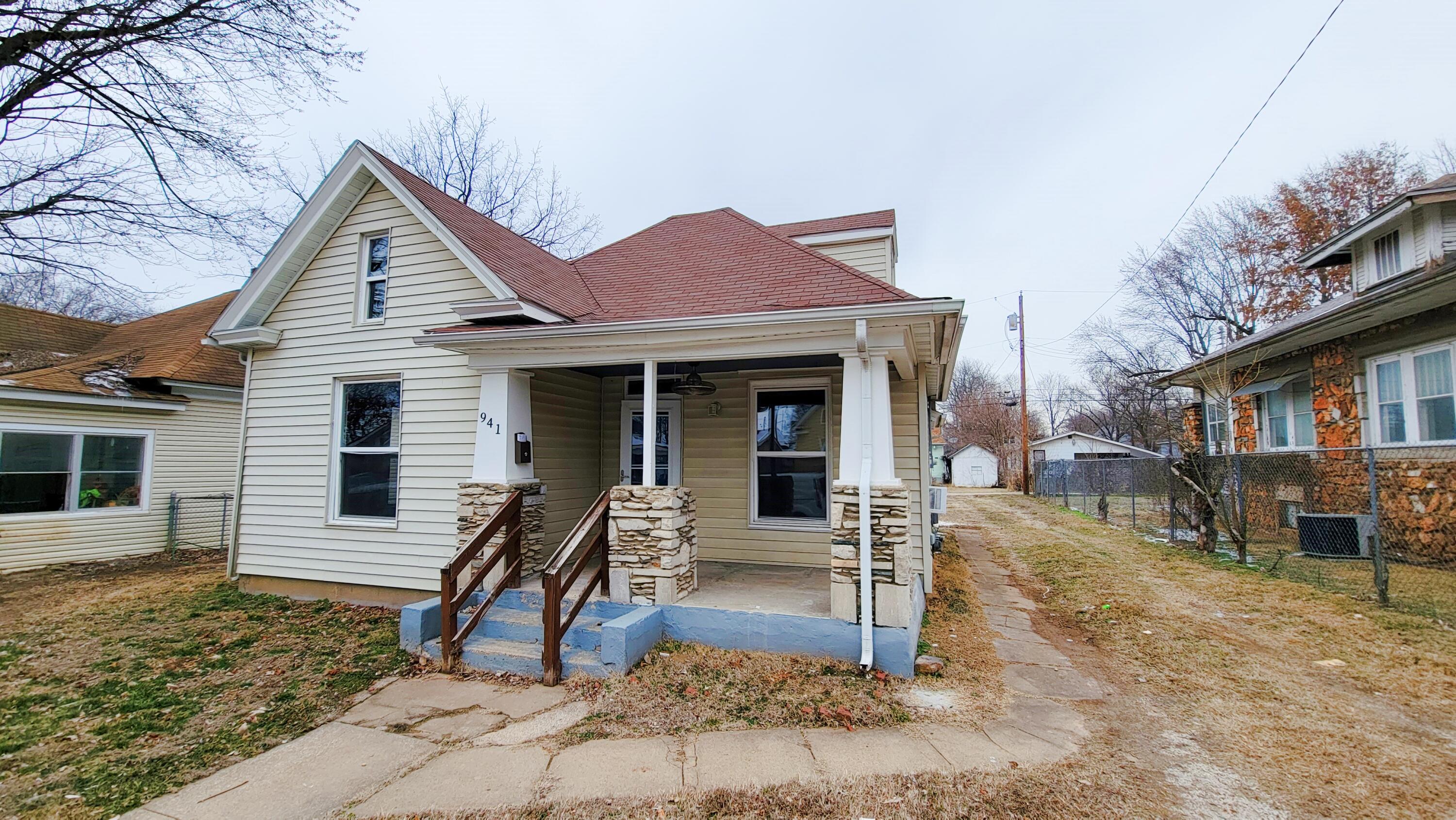941 W Brower Street, Springfield MO 65802