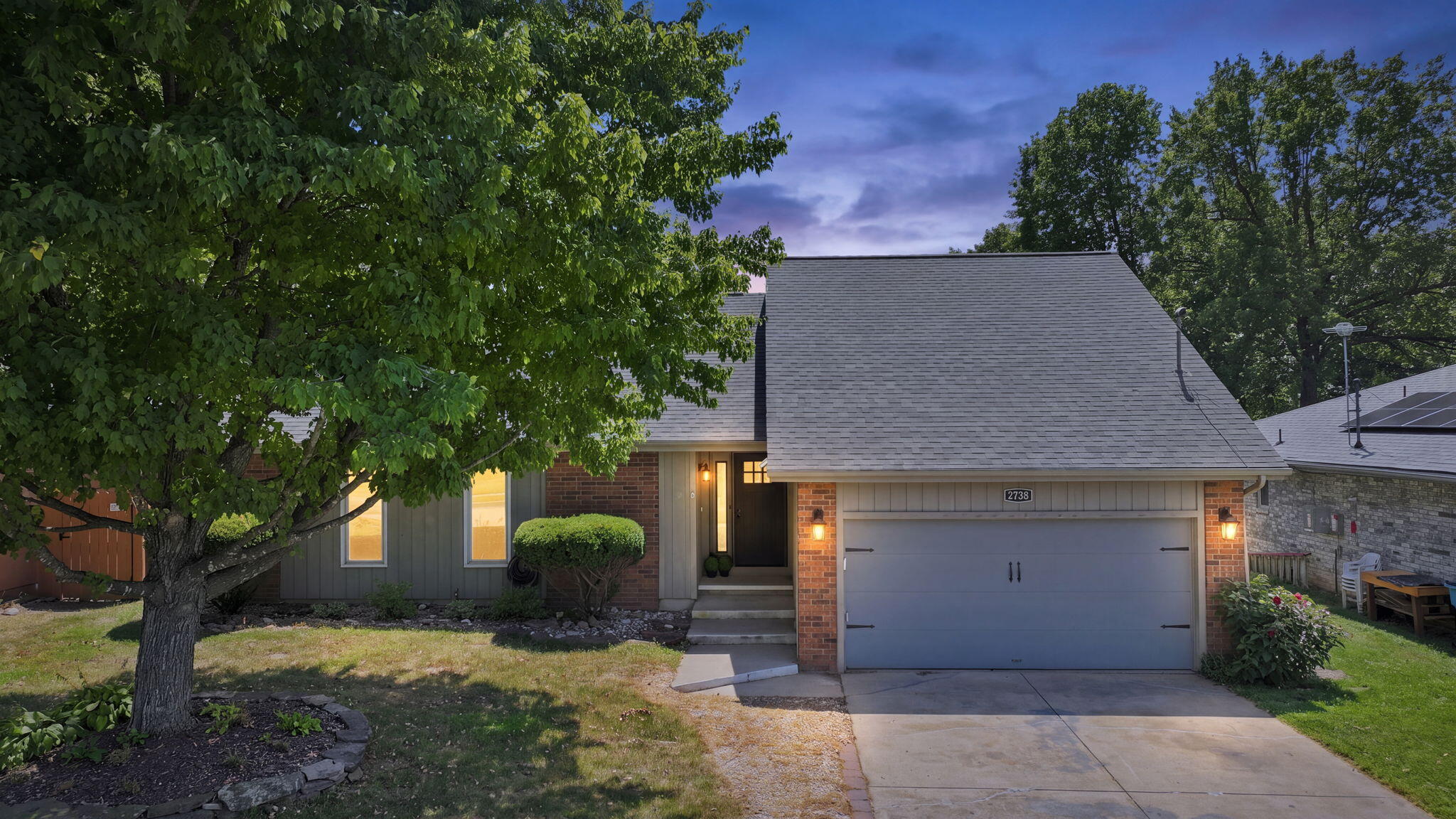 2738 E Verona Street, Springfield MO 65804