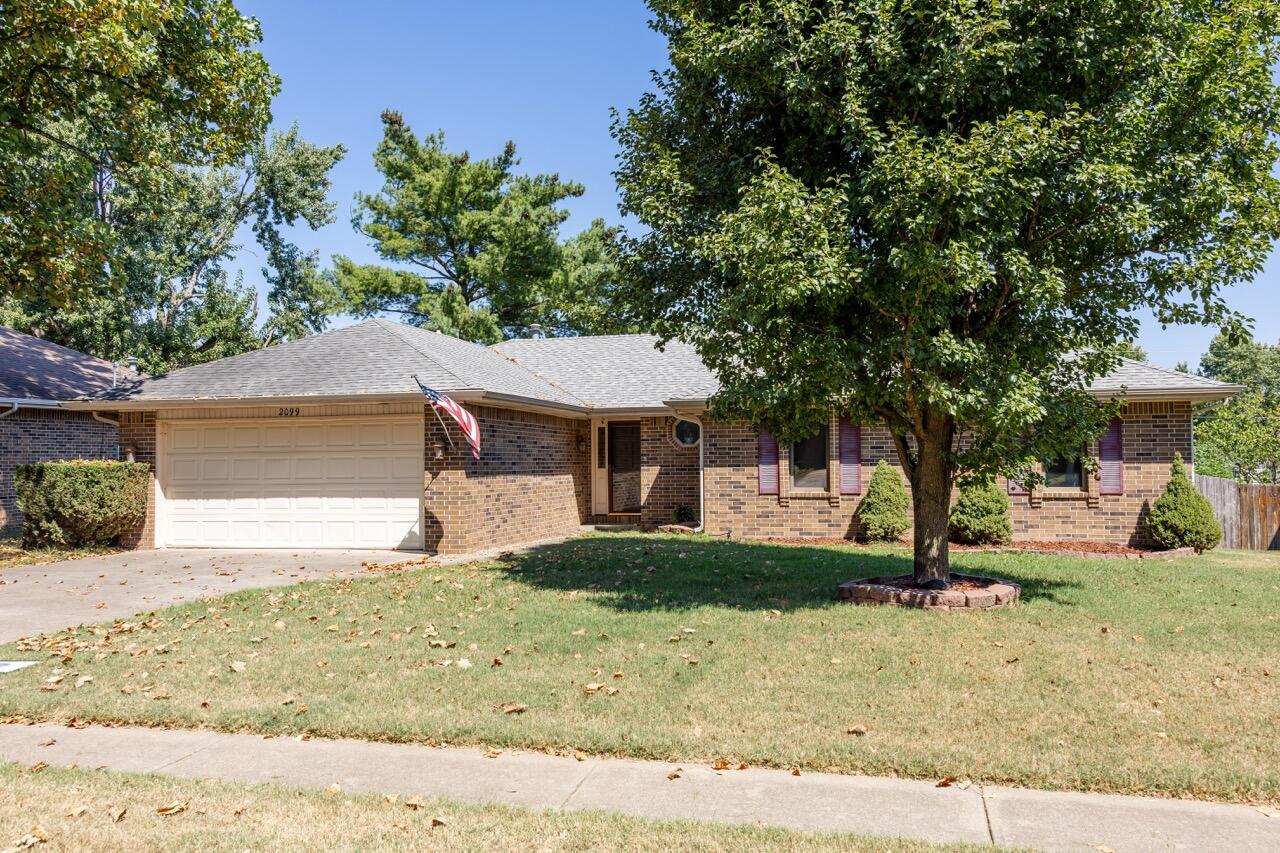 2099 W Nottingham Street, Springfield MO 65810