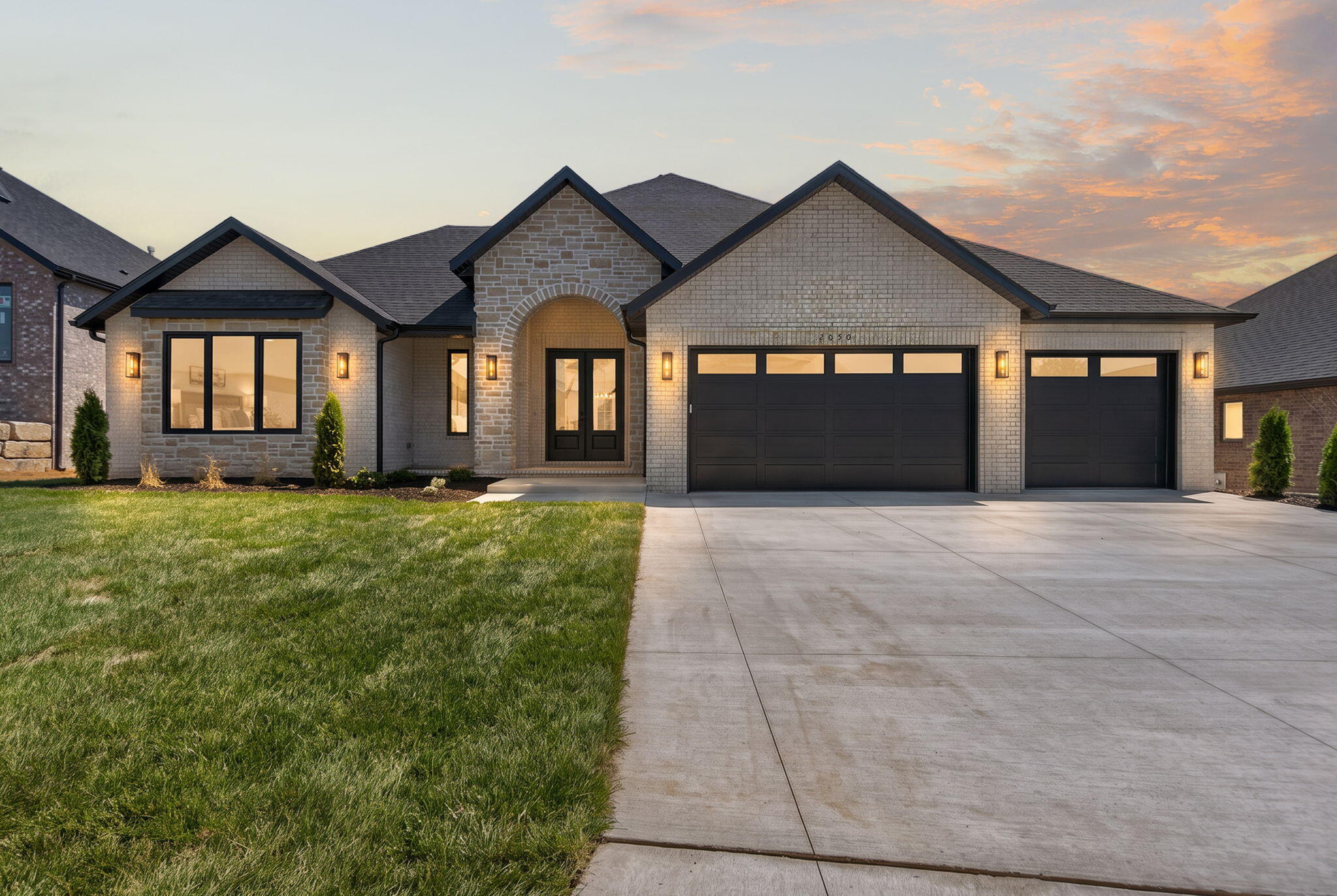 2050 N Silver Charm Avenue, Springfield MO 65802