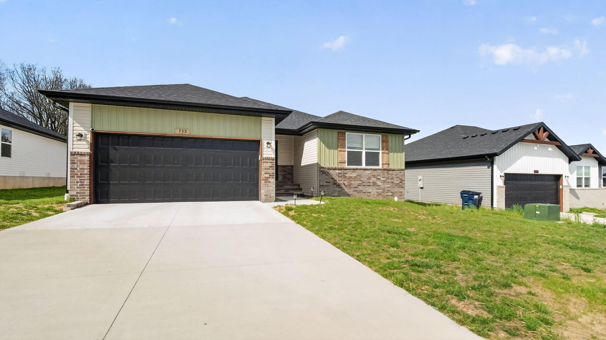 738 Swiss Road, Marshfield MO 65706