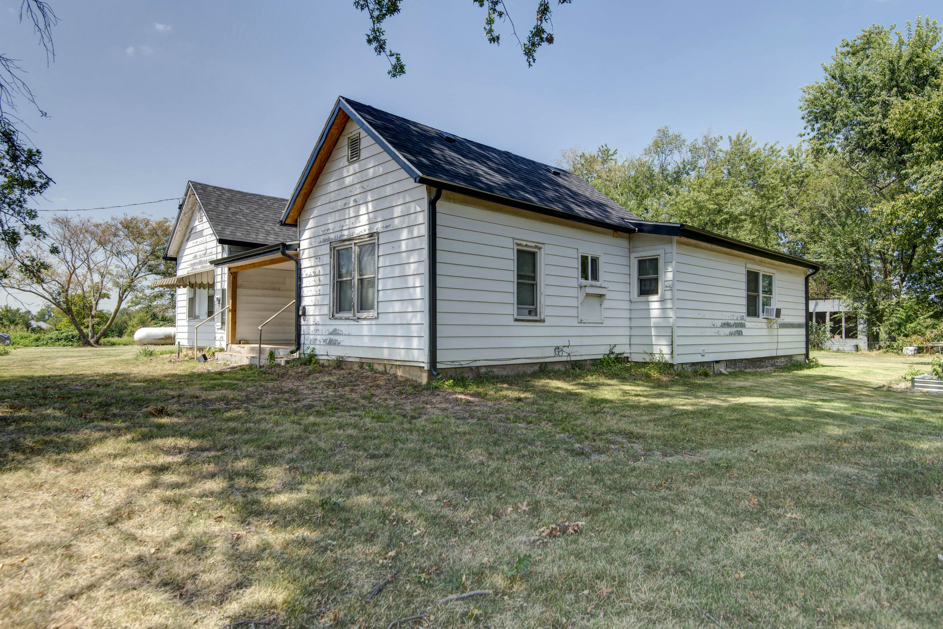 7781 W State Highway 266, Springfield MO 65802