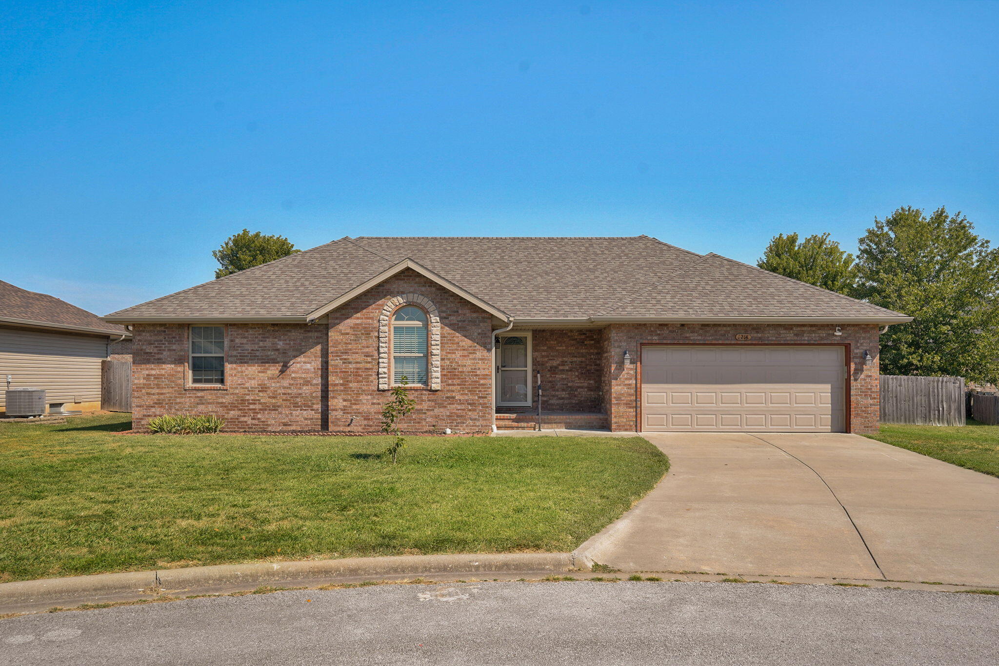 1214 S Sicily Court, Republic MO 65738