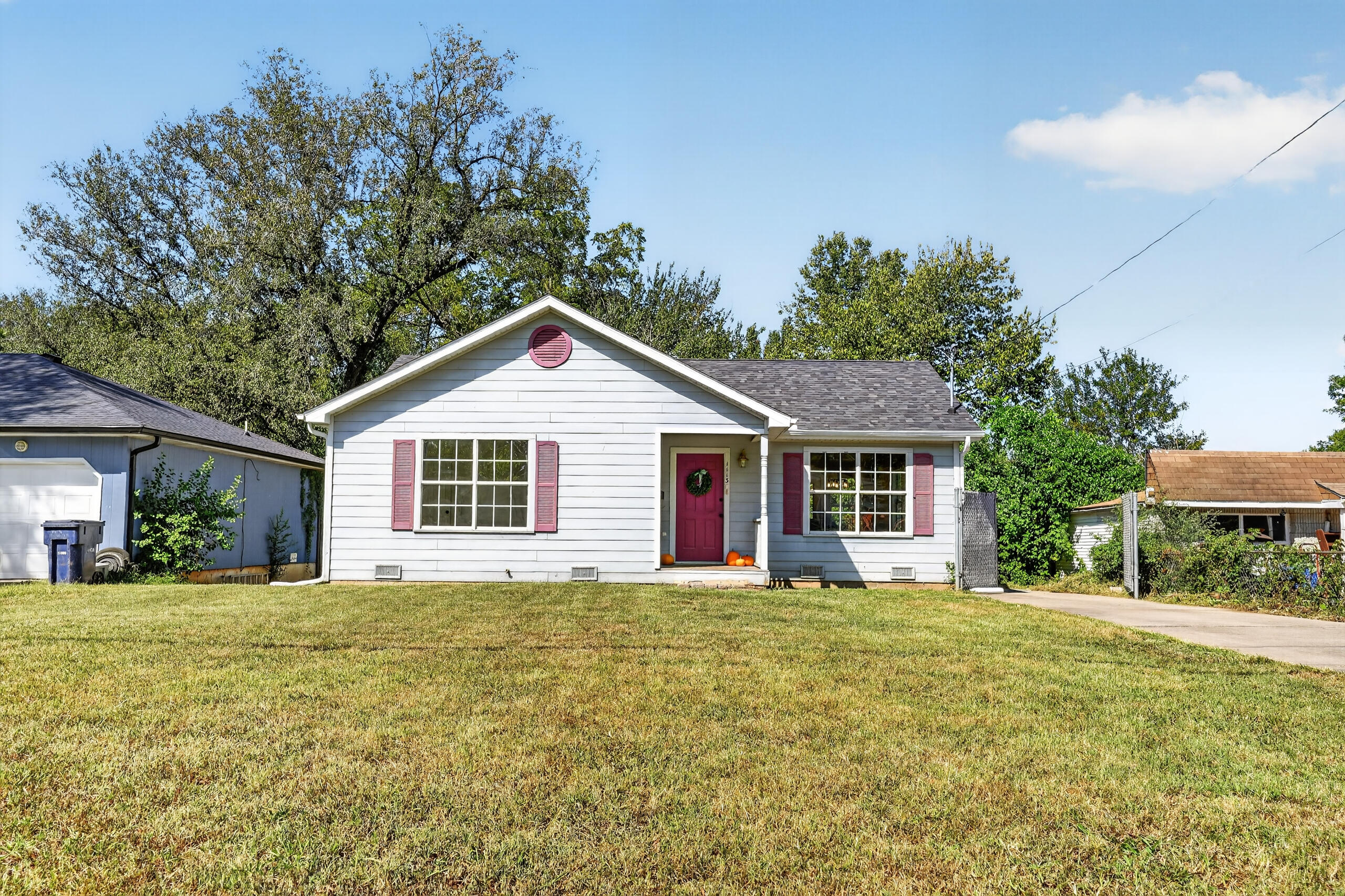 1113 N Clifton Avenue, Springfield MO 65802